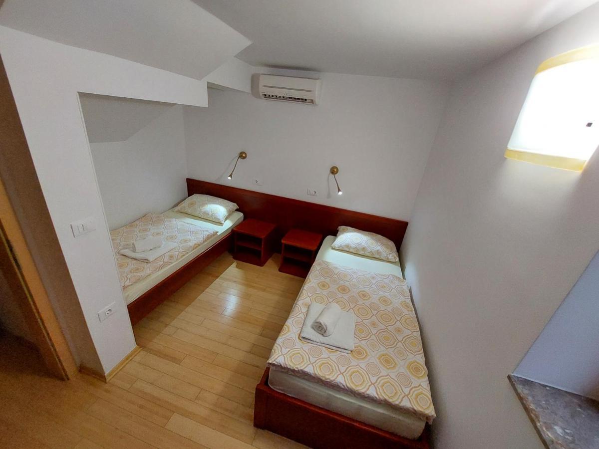 Apartmaji Fizine Portorož Zewnętrze zdjęcie